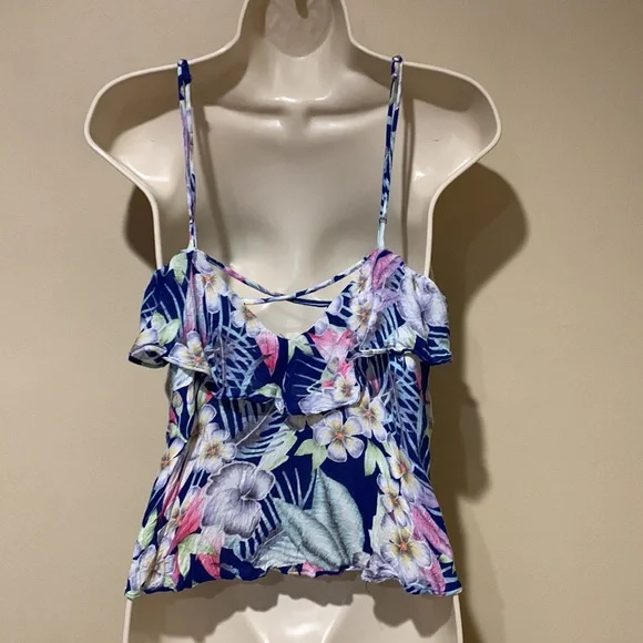 AEO top - Picture 5 of 13